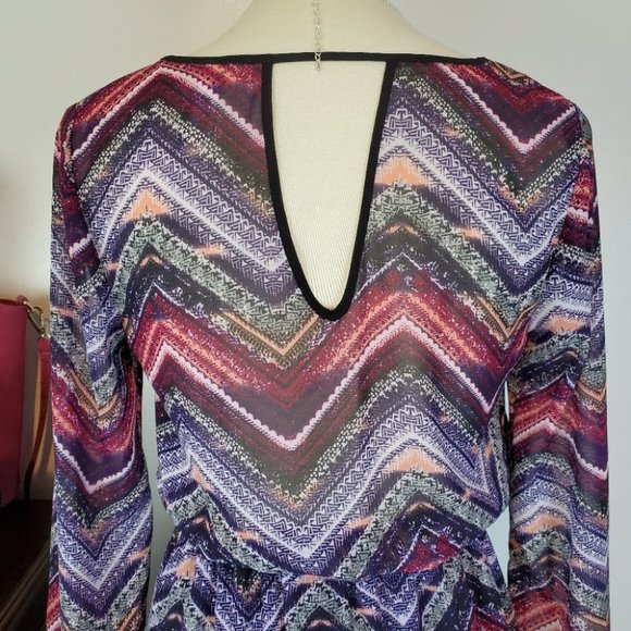 Xhilaration Chevron Pullover Dress With Sheer Sleeves Elastic Waist Size SP - Picture 5 of 7